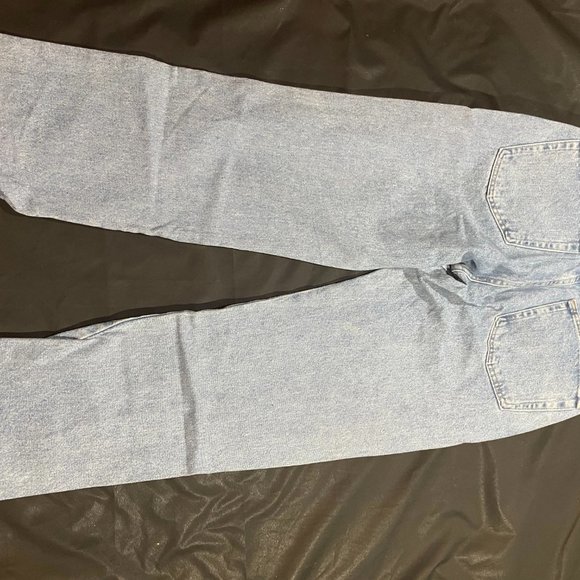 Men's Wrangler Regular Fit 32x30 Jeans - Picture 2 of 4